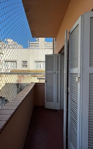 Apartamento à venda com 57m², 1 quarto e sem vaga Apartamento à venda com 57m², 1 quarto e sem vagaVaranda da sala
