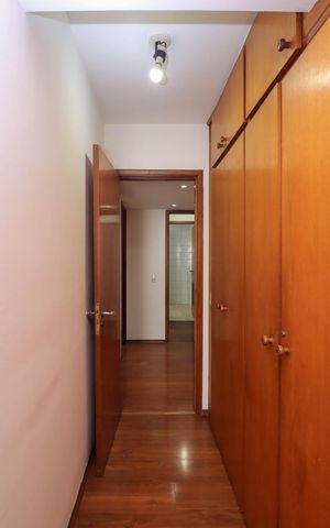 Apartamento à venda com 100m², 3 quartos e 2 vagas Apartamento à venda com 100m², 3 quartos e 2 vagasSuíte