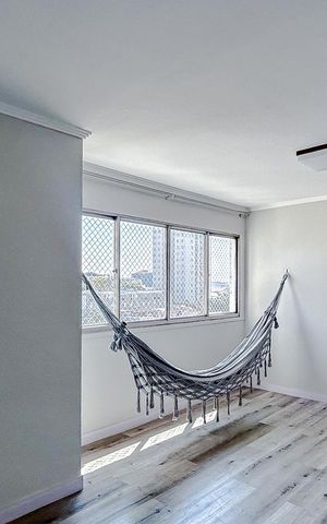 Apartamento para alugar com 70m², 2 quartos e 1 vagaSala