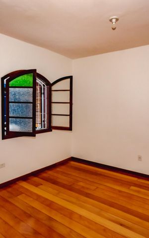 Casa para alugar com 200m², 3 quartos e 3 vagasQuarto 1