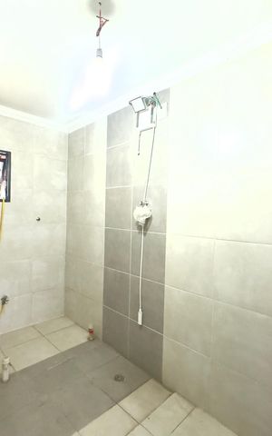Casa para alugar com 175m², 4 quartos e 2 vagas Casa para alugar com 175m², 4 quartos e 2 vagasBanheiro 2