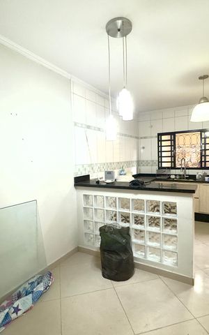 Casa para alugar com 175m², 4 quartos e 2 vagas Casa para alugar com 175m², 4 quartos e 2 vagasCozinha