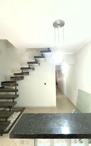 Casa para alugar com 175m², 4 quartos e 2 vagas Casa para alugar com 175m², 4 quartos e 2 vagasCozinha