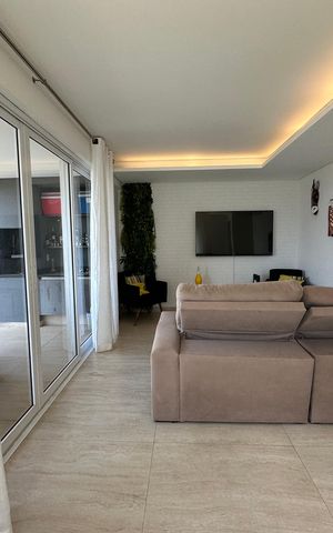 Apartamento para alugar com 167m², 3 quartos e 2 vagas Apartamento para alugar com 167m², 3 quartos e 2 vagasSala de TV