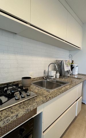 Apartamento para alugar com 167m², 3 quartos e 2 vagas Apartamento para alugar com 167m², 3 quartos e 2 vagasCozinha
