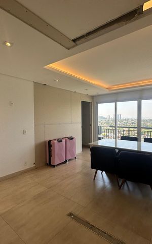 Apartamento para alugar com 167m², 3 quartos e 2 vagas Apartamento para alugar com 167m², 3 quartos e 2 vagasSala