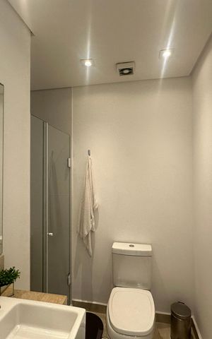 Apartamento para alugar com 167m², 3 quartos e 2 vagas Apartamento para alugar com 167m², 3 quartos e 2 vagasBanheiro da Suíte 1