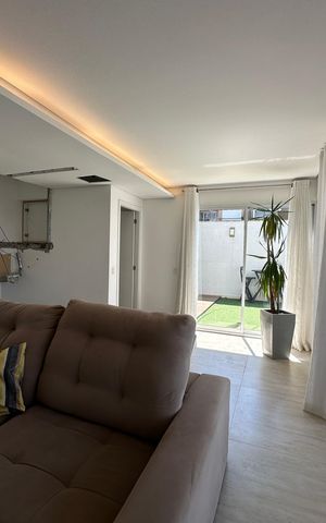 Apartamento para alugar com 167m², 3 quartos e 2 vagas Apartamento para alugar com 167m², 3 quartos e 2 vagasSala de TV