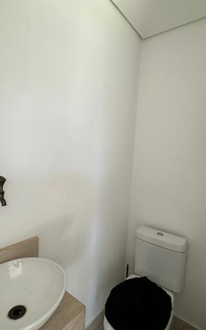 Apartamento para alugar com 167m², 3 quartos e 2 vagas Apartamento para alugar com 167m², 3 quartos e 2 vagasLavabo 2