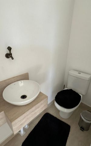 Apartamento para alugar com 167m², 3 quartos e 2 vagas Apartamento para alugar com 167m², 3 quartos e 2 vagasLavabo 2