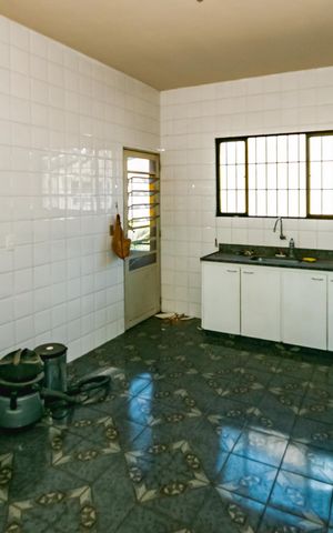 Casa para alugar com 292m², 5 quartos e 4 vagasCozinha