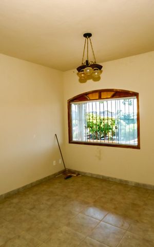 Casa para alugar com 292m², 5 quartos e 4 vagasSala