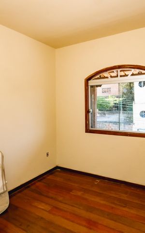 Casa para alugar com 292m², 5 quartos e 4 vagasQuarto 2