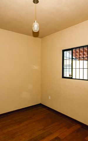 Casa para alugar com 292m², 5 quartos e 4 vagasQuarto 4