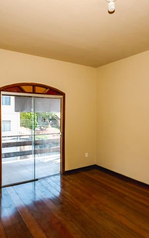 Casa para alugar com 292m², 5 quartos e 4 vagasQuarto 1