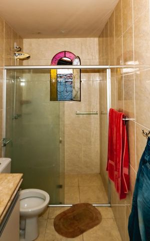 Casa para alugar com 292m², 5 quartos e 4 vagasBanheiro do Quarto 3