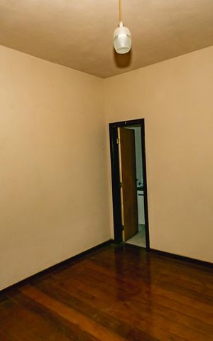 Casa para alugar com 292m², 5 quartos e 4 vagasQuarto 4