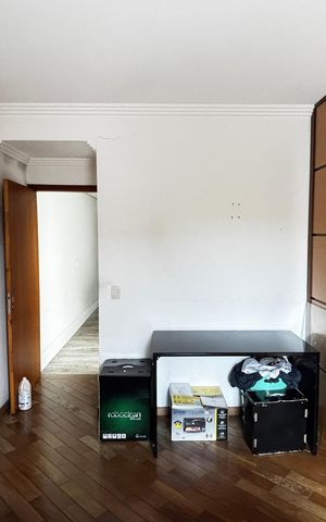 Casa à venda com 223m², 2 quartos e 3 vagas Casa à venda com 223m², 2 quartos e 3 vagasSuite 1