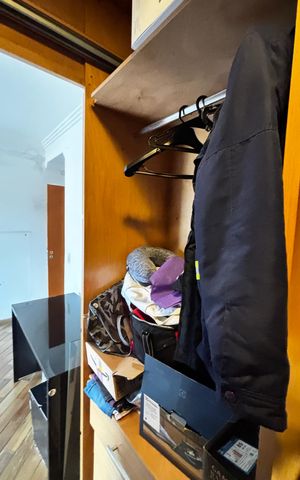Casa à venda com 223m², 2 quartos e 3 vagas Casa à venda com 223m², 2 quartos e 3 vagasCloset da Suíte 1
