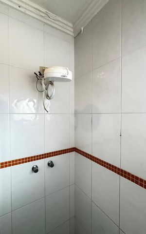 Casa à venda com 223m², 2 quartos e 3 vagas Casa à venda com 223m², 2 quartos e 3 vagasBanheiro da Suíte 1