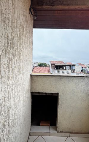 Casa à venda com 223m², 2 quartos e 3 vagas Casa à venda com 223m², 2 quartos e 3 vagasSótão Varanda