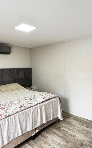 Casa à venda com 223m², 2 quartos e 3 vagas Casa à venda com 223m², 2 quartos e 3 vagasSuíte 2