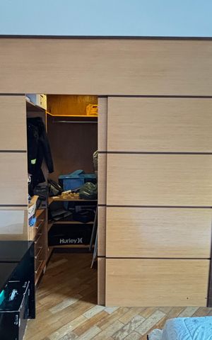 Casa à venda com 223m², 2 quartos e 3 vagas Casa à venda com 223m², 2 quartos e 3 vagasSuite 1