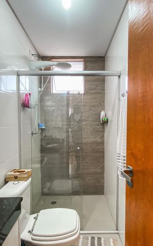 Apartamento à venda com 43m², 2 quartos e 1 vaga Apartamento à venda com 43m², 2 quartos e 1 vagaBanheiro