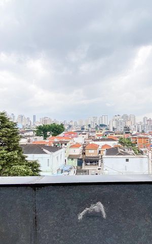 Apartamento à venda com 43m², 2 quartos e 1 vaga Apartamento à venda com 43m², 2 quartos e 1 vagaVaranda