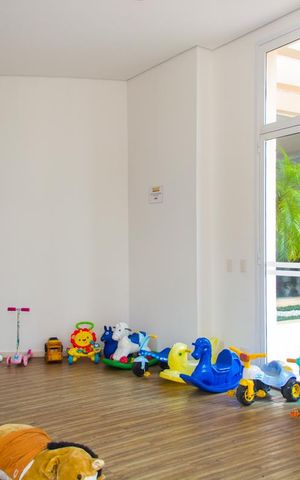 Apartamento à venda com 250m², 2 quartos e 3 vagas Apartamento à venda com 250m², 2 quartos e 3 vagasÁrea comum - Brinquedoteca