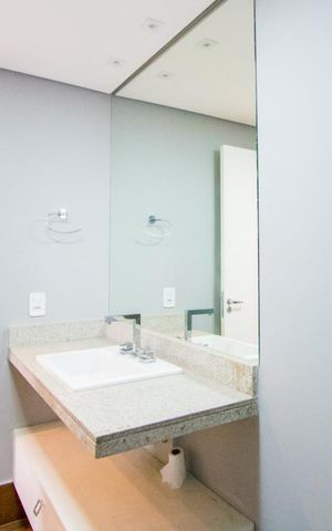 Apartamento à venda com 250m², 2 quartos e 3 vagas Apartamento à venda com 250m², 2 quartos e 3 vagasBanheiro social 2