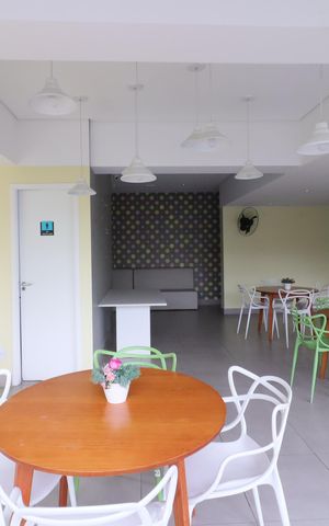 Apartamento para alugar com 56m², 2 quartos e 1 vagaÁrea comum - Salão de festas