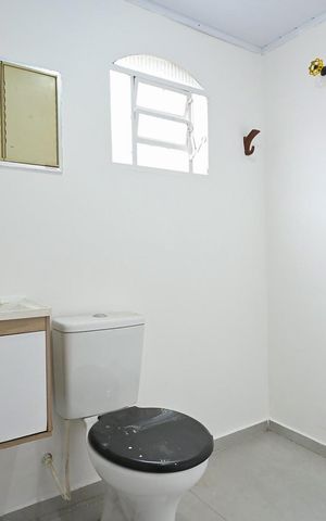 Casa para alugar com 50m², 1 quarto e sem vagaBanheiro