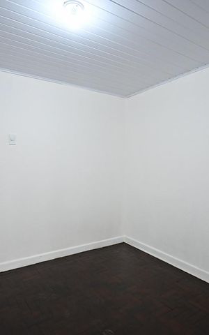Casa para alugar com 50m², 1 quarto e sem vagaQuarto