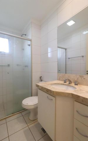 Apartamento para alugar com 110m², 3 quartos e 2 vagasBanheiro