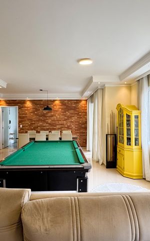 Apartamento à venda com 144m², 4 quartos e 2 vagas Apartamento à venda com 144m², 4 quartos e 2 vagasSala