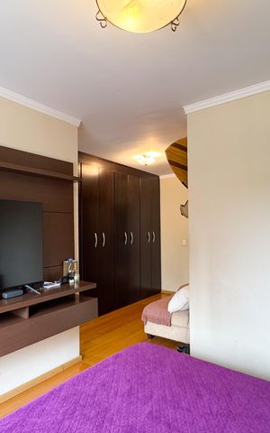 Apartamento à venda com 144m², 4 quartos e 2 vagas Apartamento à venda com 144m², 4 quartos e 2 vagasSuíte 3