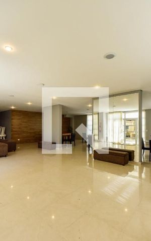 Apartamento à venda com 144m², 4 quartos e 2 vagas Apartamento à venda com 144m², 4 quartos e 2 vagasÁrea comum - Salão de festas
