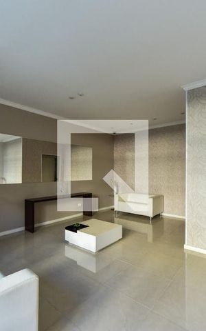 Apartamento à venda com 144m², 4 quartos e 2 vagas Apartamento à venda com 144m², 4 quartos e 2 vagasÁrea comum - Hall