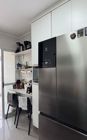 Apartamento à venda com 144m², 4 quartos e 2 vagas Apartamento à venda com 144m², 4 quartos e 2 vagasCozinha