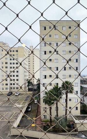 Apartamento à venda com 144m², 4 quartos e 2 vagas Apartamento à venda com 144m², 4 quartos e 2 vagasVista - Suíte 2