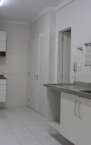 Apartamento para alugar com 150m², 3 quartos e 2 vagasCozinha