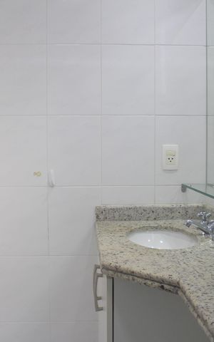 Apartamento para alugar com 150m², 3 quartos e 2 vagasBanheiro da Suíte 2