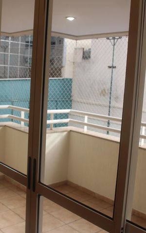 Apartamento para alugar com 150m², 3 quartos e 2 vagasSacada da Sala