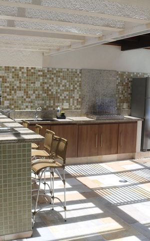 Apartamento para alugar com 150m², 3 quartos e 2 vagasÁrea comum - Churrasqueira