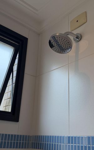Apartamento para alugar com 140m², 3 quartos e 2 vagas Apartamento para alugar com 140m², 3 quartos e 2 vagasBanheiro da Suíte 1