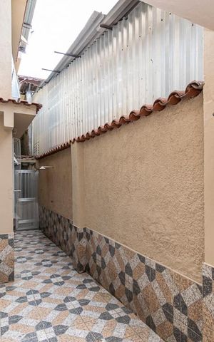 Casa para alugar com 122m², 3 quartos e sem vagaVaranda da entrada