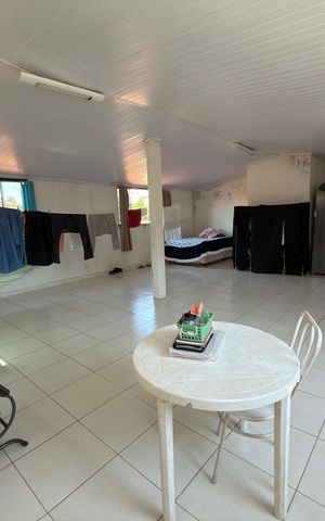 Casa à venda com 400m², 2 quartos e 3 vagas