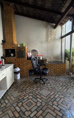 Casa à venda com 400m², 2 quartos e 3 vagas