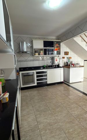 Casa à venda com 400m², 2 quartos e 3 vagas